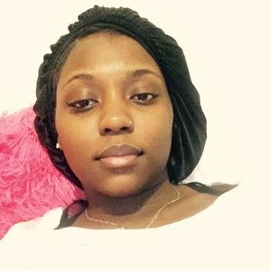 Meet your Posher, Tanya